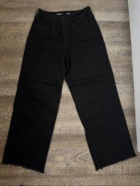 Old Navy Black High-Rise Wide Leg Jeans with Raw Hem